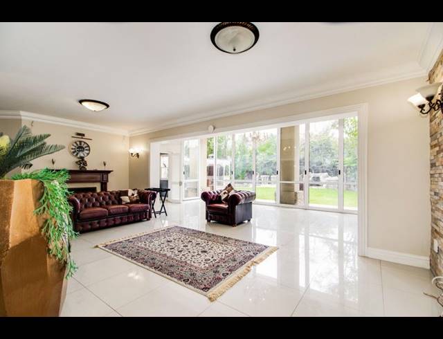 4 BEDROOM HOUSE FOR SALE IN DAINFERN GOLF ESTATE